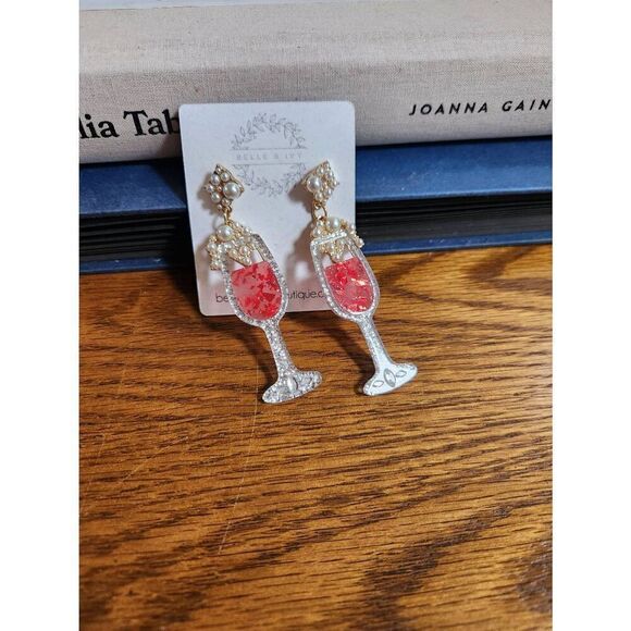 No Brand Jewelry - Acrylic wine / bubbles earrings